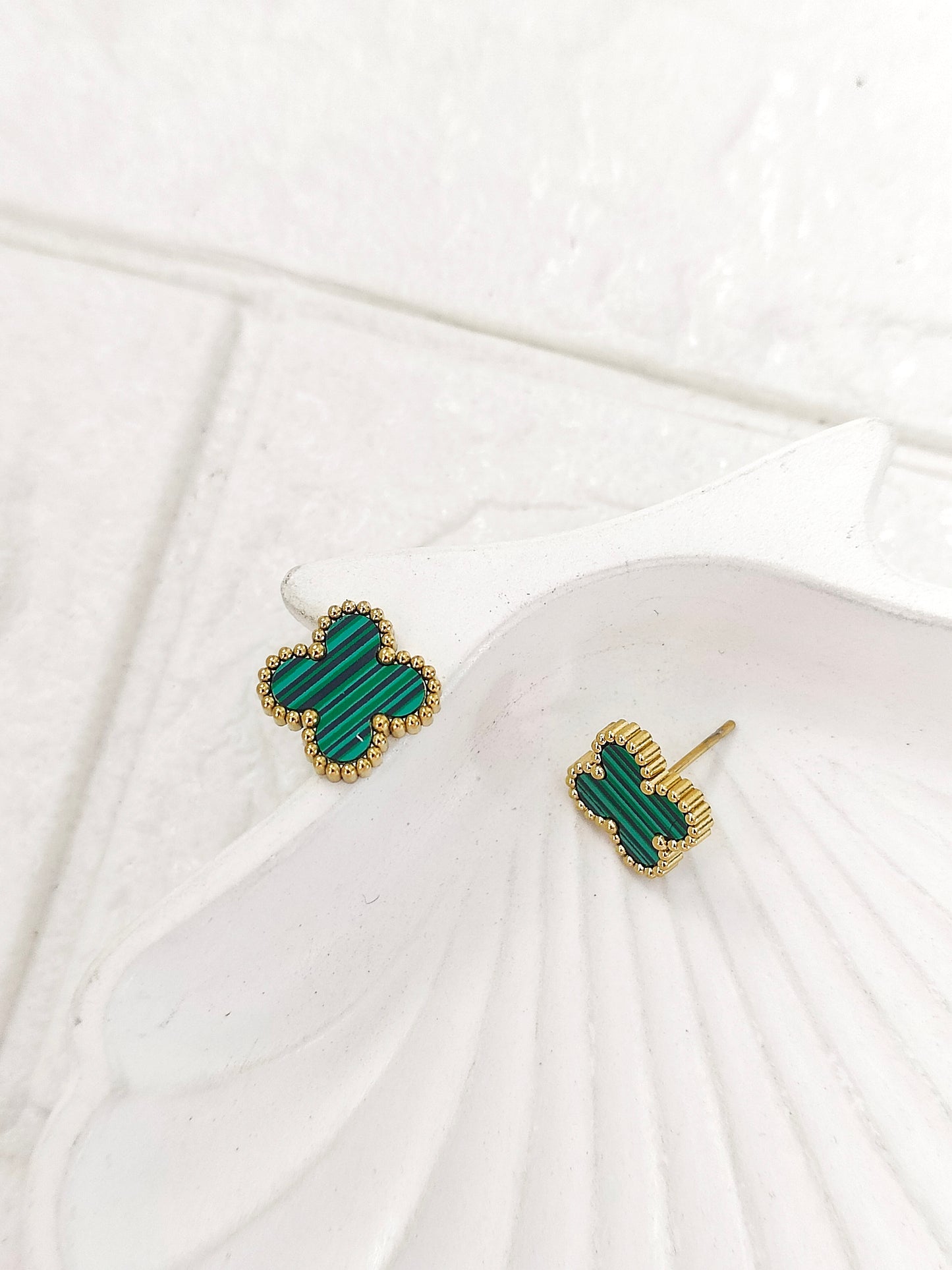 Clover Green Earring