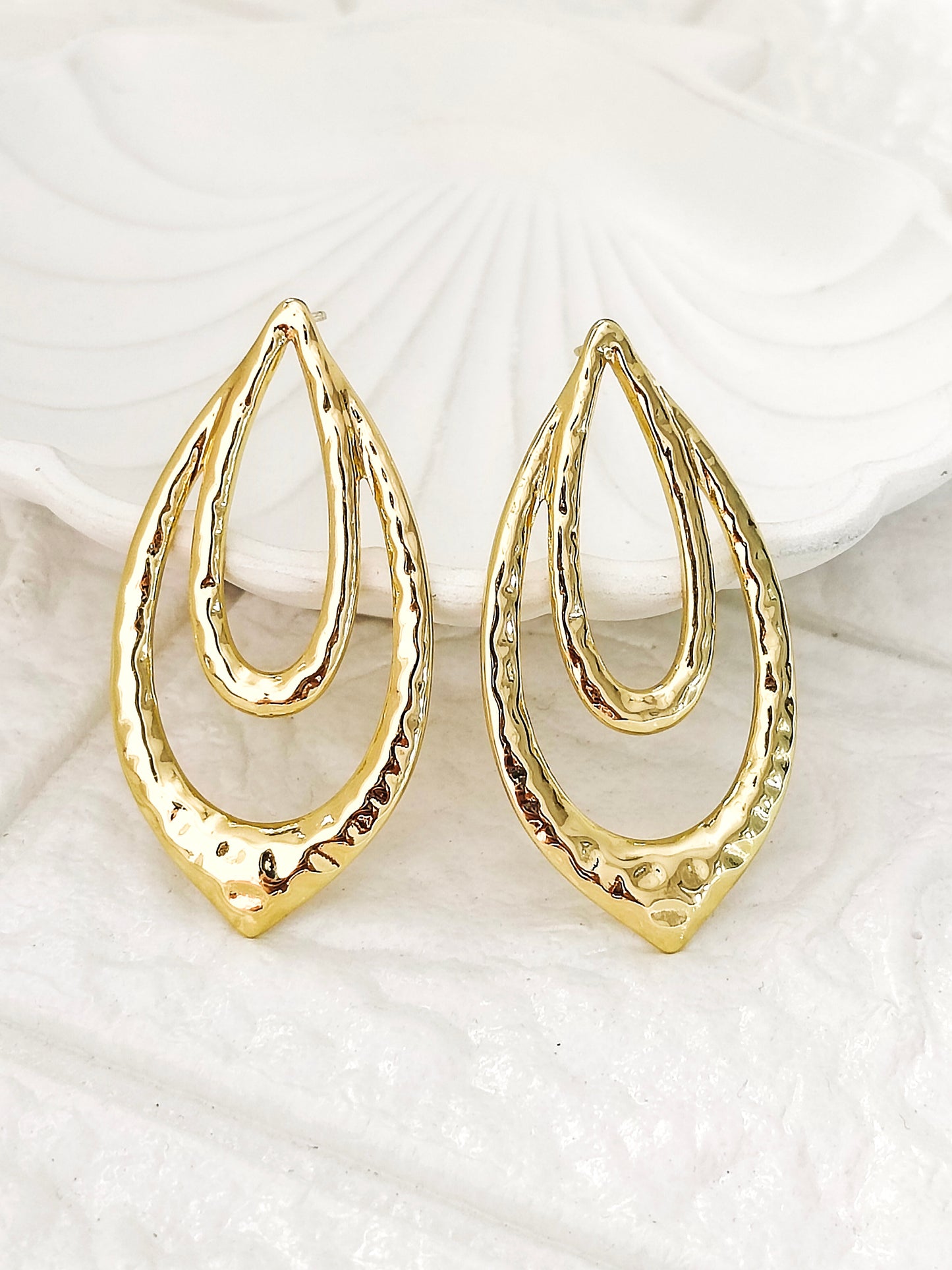 Leaf Shape Connected Earring