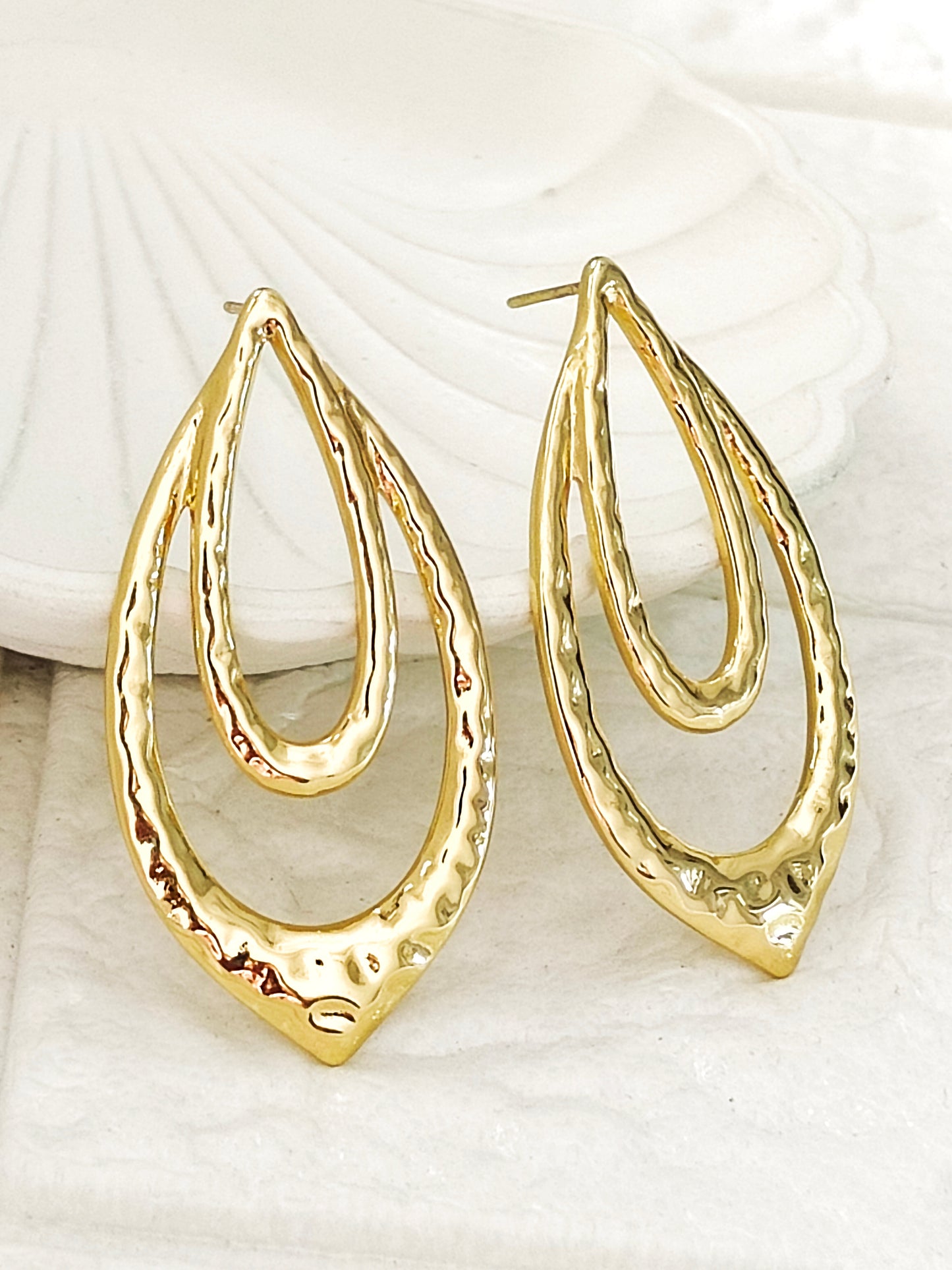 Leaf Shape Connected Earring