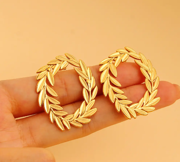 Wreath Earring