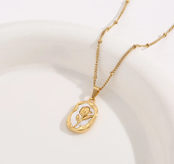 Rose Pendant Chain